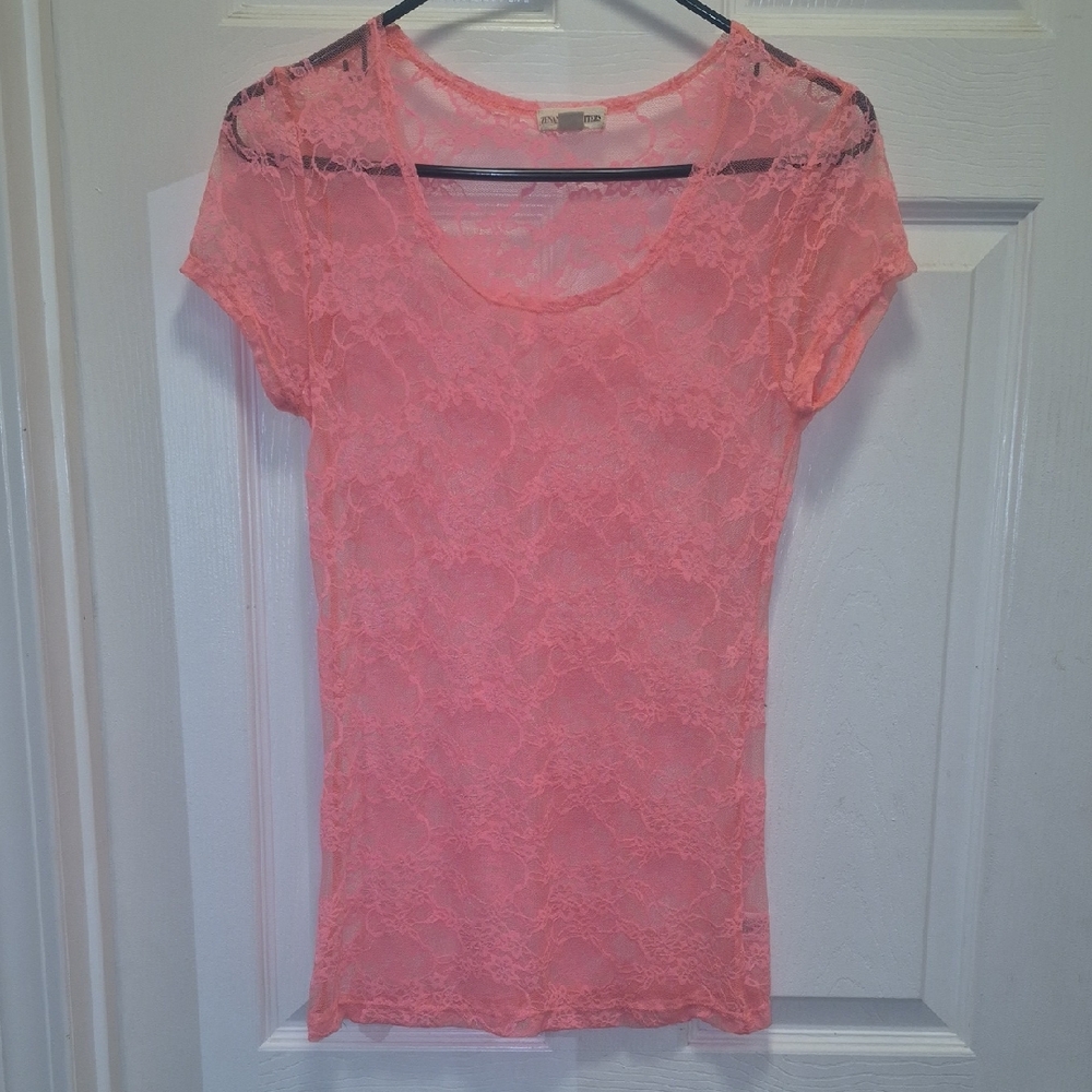 Zenana Outfitters Hot Pink Lace Short Sleeve Top